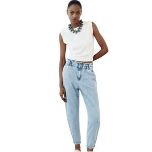 Zara High-Waisted Paper Bag Baggy Jeans in Light Blue Size 2